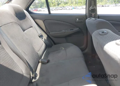 2005 Nissan Sentra 1.8S z USA, uszkodzony, nr VIN 3N1CB51D65L571043